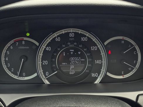 Used 2016 Honda Accord LX image 25