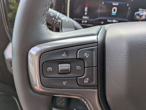 Used 2024 Chevrolet Silverado 1500 ZR2 AWD/4WD image 13