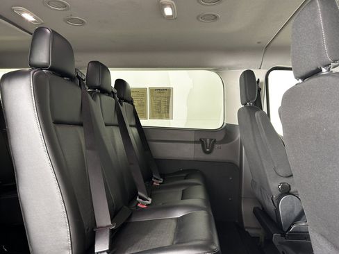 Used 2023 Ford Transit 350 XLT RWD image 13