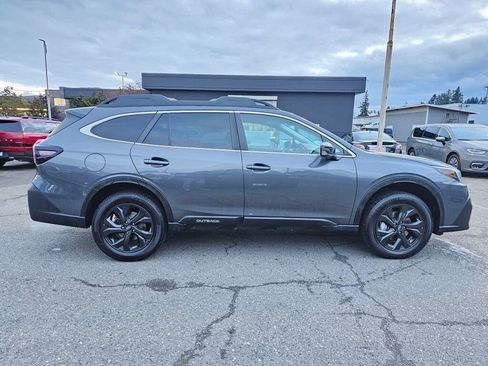 Used 2020 Subaru Outback Onyx Edition XT w/ Tech Package 2 image 8