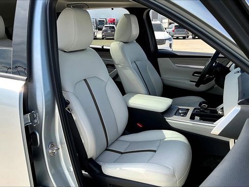 Used 2024 MAZDA CX-90 3.3 Turbo S w/ Premium Package image 10