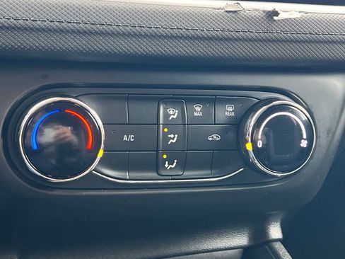 Used 2024 Chevrolet TrailBlazer LS w/ LS Convenience Package image 23