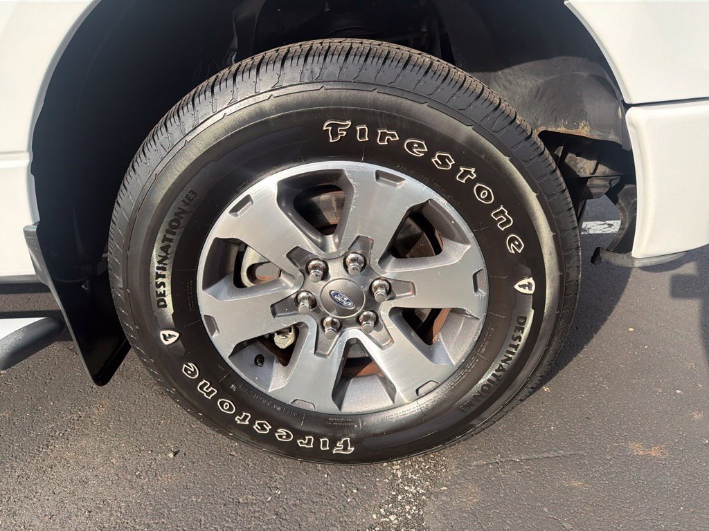 Used 2012 Ford F150 XLT w/ XLT Custom Pkg RWD image 11