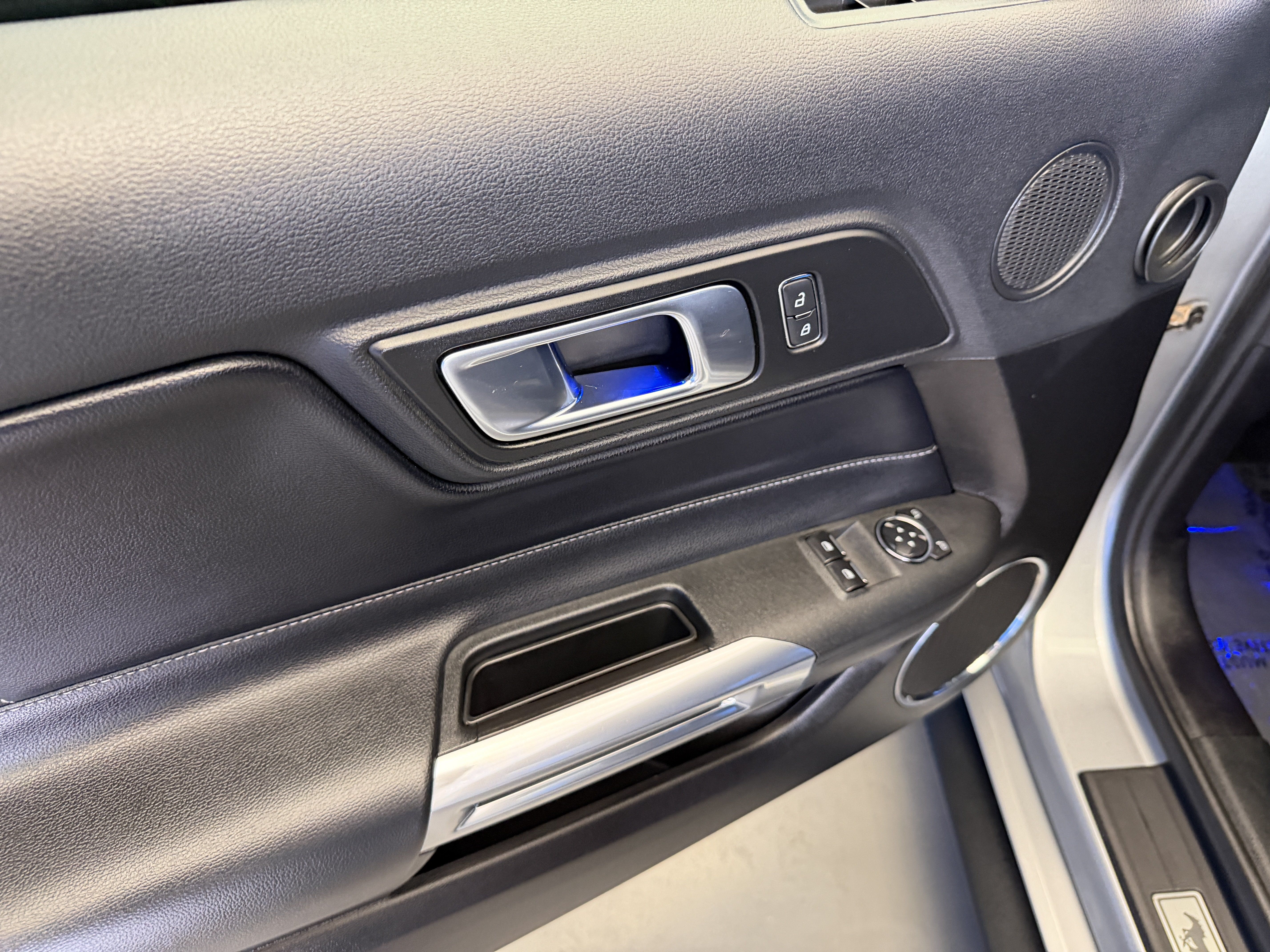 Used 2021 Ford Mustang GT Premium RWD image 10