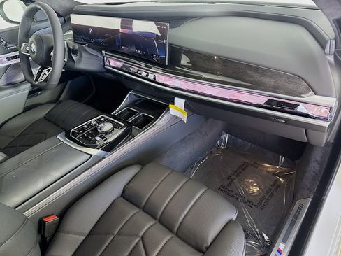 New 2026 BMW 760i xDrive w/ Executive Package AWD/4WD image 30