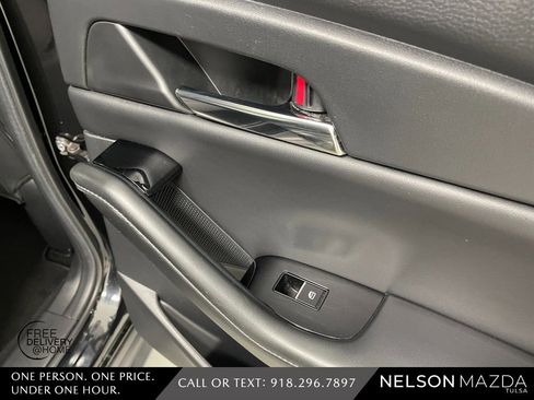 Used 2025 MAZDA CX-30 AWD 2.5 S w/ Preferred Package image 40