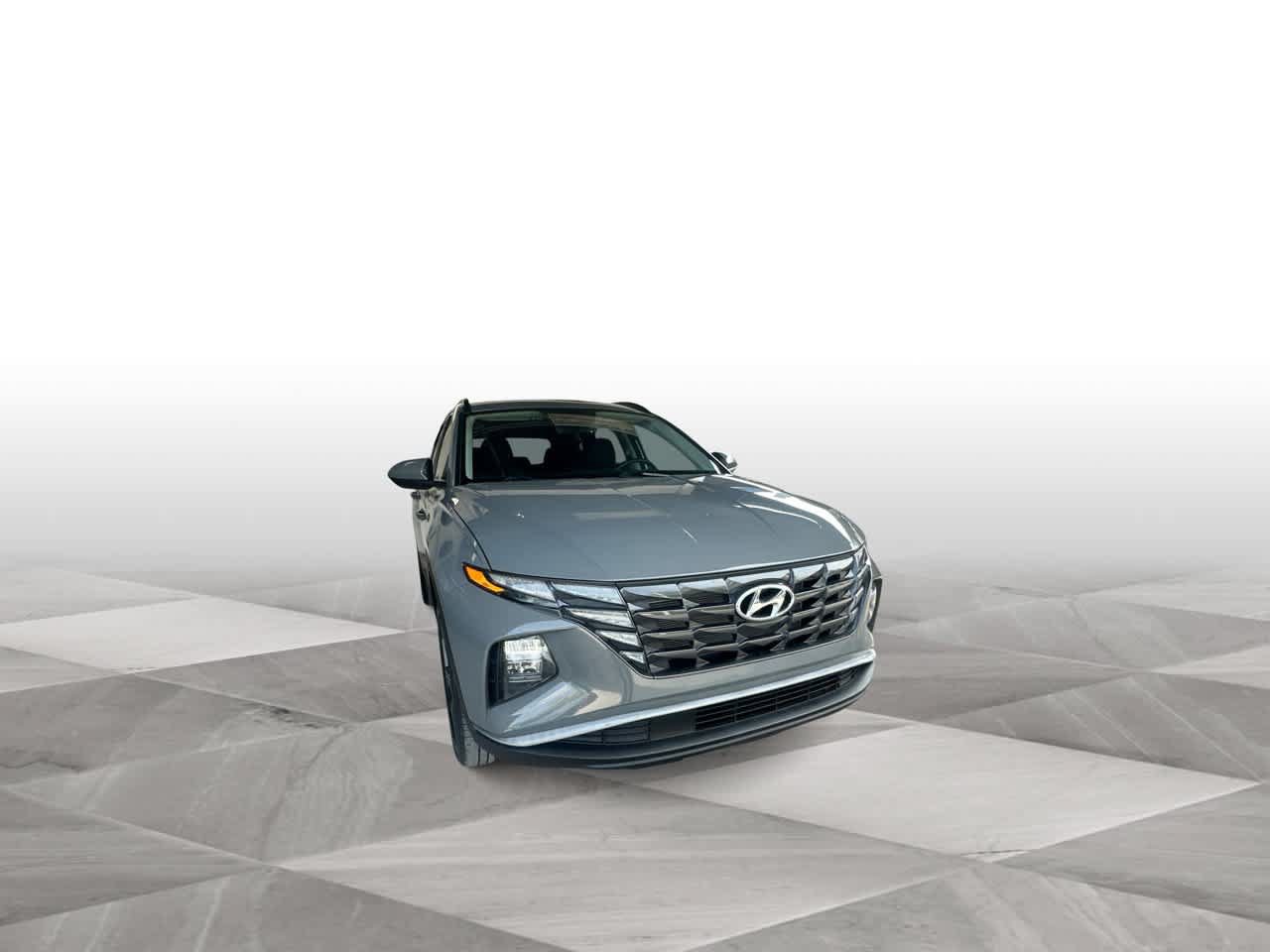 Used 2024 Hyundai Tucson SEL FWD image 2
