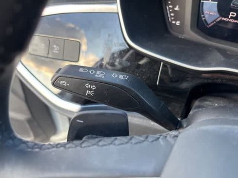 Used 2023 Audi Q3 2.0T Premium Plus w/ Premium Plus Package image 15