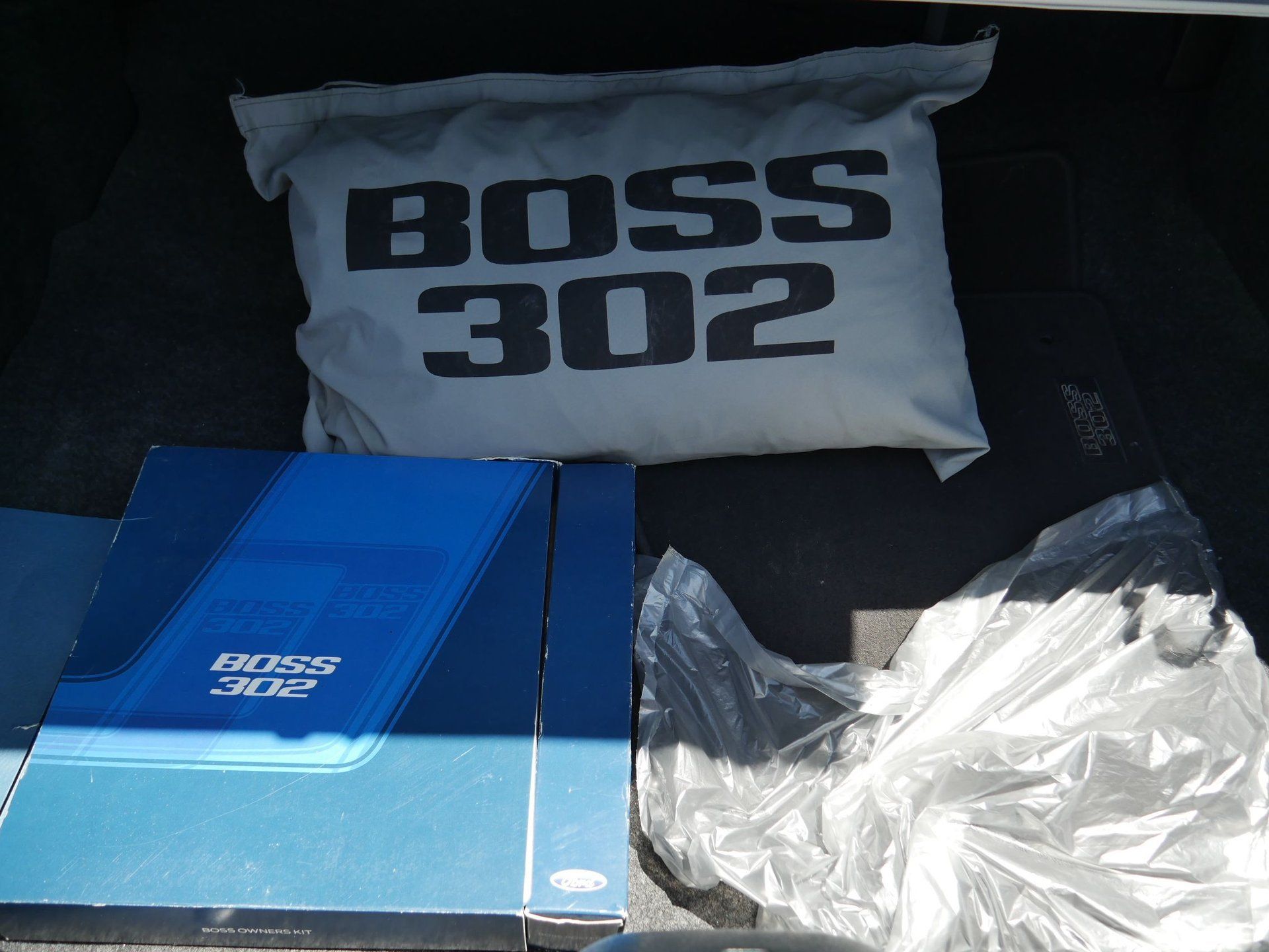 Used 2012 Ford Mustang Boss 302 w/ Boss 302 Accessory Pkg RWD image 85