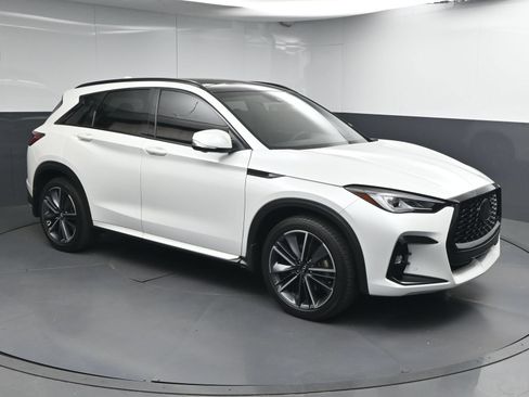 Used 2024 INFINITI QX50 Sport FWD image 1