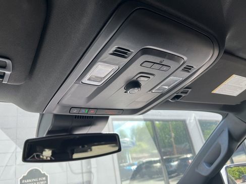 Used 2023 Chevrolet Tahoe LT image 38