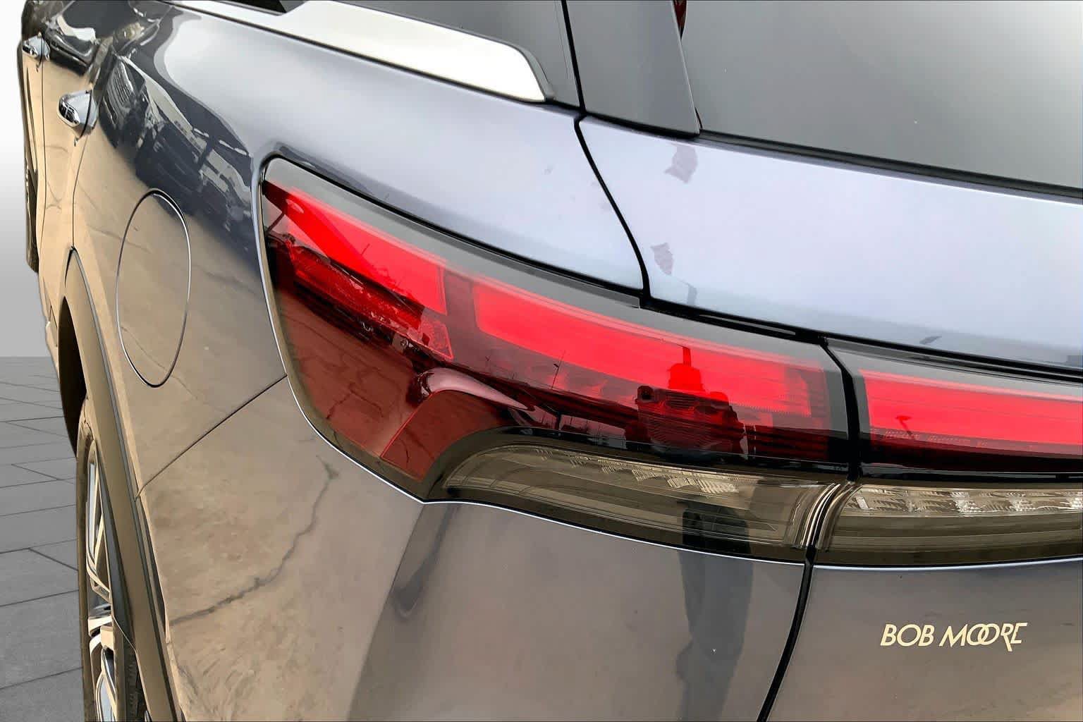 Used 2023 INFINITI QX60 Sensory w/ Vision Package FWD image 27