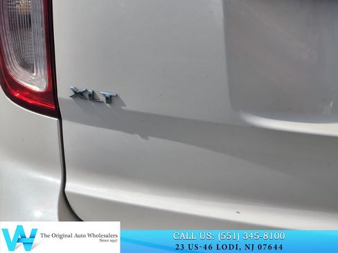 Used 2014 Ford Explorer XLT AWD/4WD image 15
