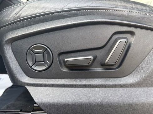 Used 2023 Audi Q8 Premium Plus w/ Premium Plus Package AWD/4WD image 13
