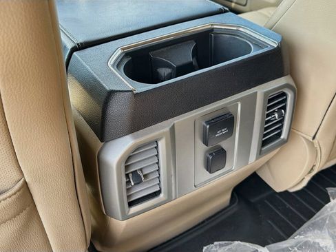 Used 2015 Ford F150 Lariat AWD/4WD image 26