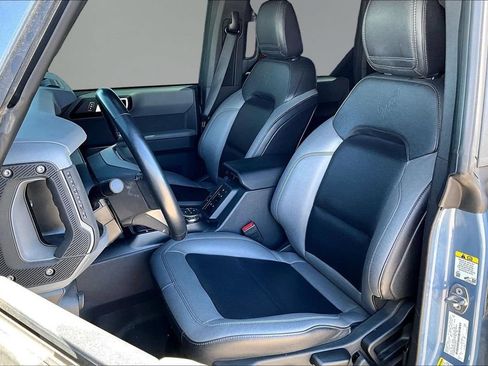 Used 2023 Ford Bronco Big Bend w/ Sasquatch Package AWD/4WD image 20