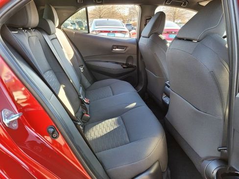 Used 2024 Toyota Corolla SE image 17
