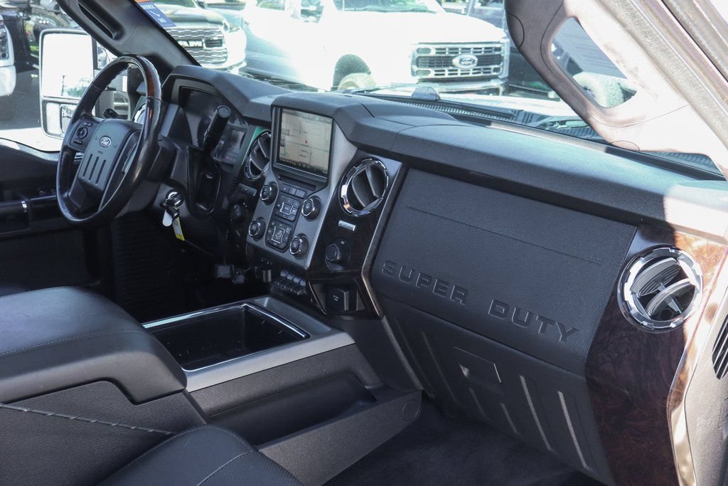 Used 2016 Ford F350 Platinum AWD/4WD image 45