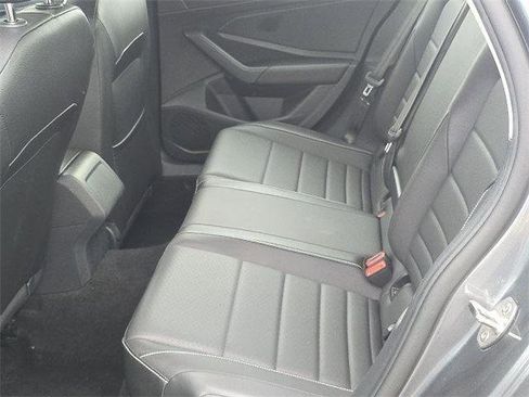 Used 2024 Volkswagen Jetta SE image 6