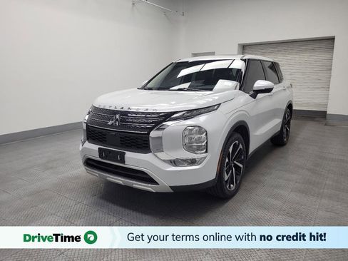 Used 2022 Mitsubishi Outlander SE FWD image 1