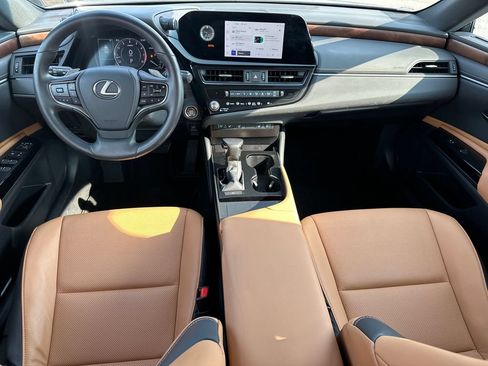 Used 2024 Lexus ES 350 w/ Premium Package FWD image 23