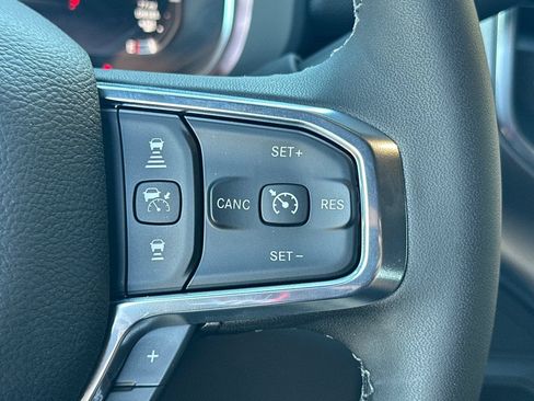 Used 2026 RAM 2500 Laramie AWD/4WD image 30