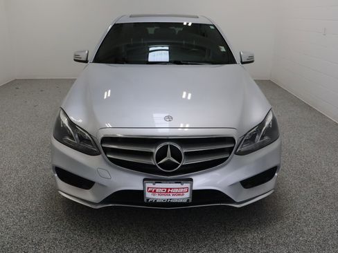 Used 2016 Mercedes-Benz E 350 Sedan w/ Premium Package image 3