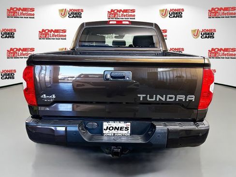Certified 2018 Toyota Tundra Platinum AWD/4WD image 19