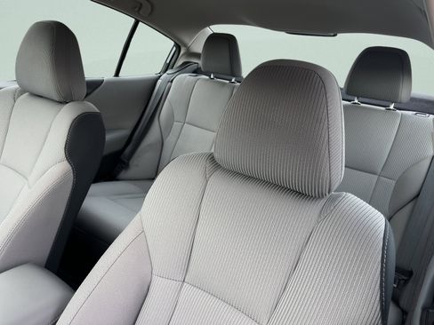 Used 2023 Subaru Legacy Premium image 15