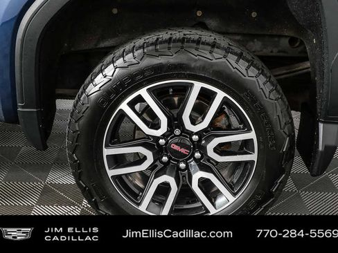 Used 2019 GMC Sierra 1500 AT4 w/ AT4 Premium Package AWD/4WD image 36