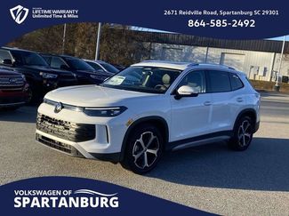 New 2026 Volkswagen Tiguan SE video 3