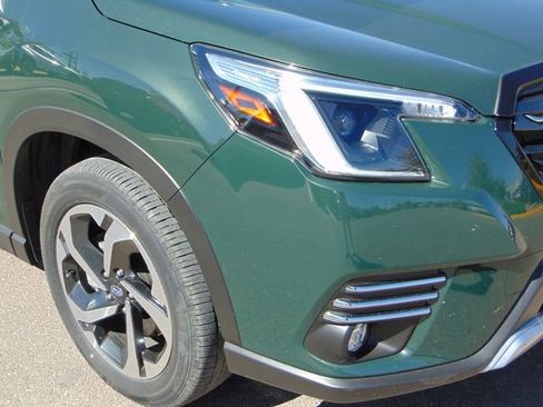 Certified 2023 Subaru Forester Touring w/ Popular Package #2 AWD/4WD image 2