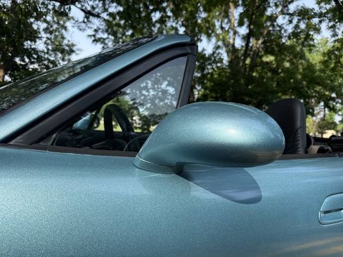 Used 2001 MAZDA MX-5 Miata RWD image 45