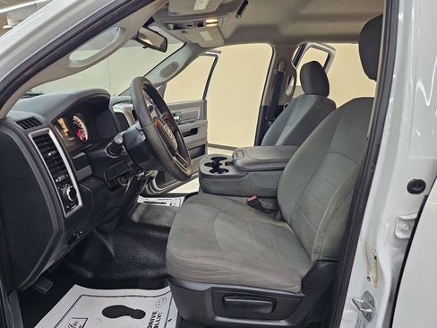 Used 2016 RAM 2500 SLT AWD/4WD image 17