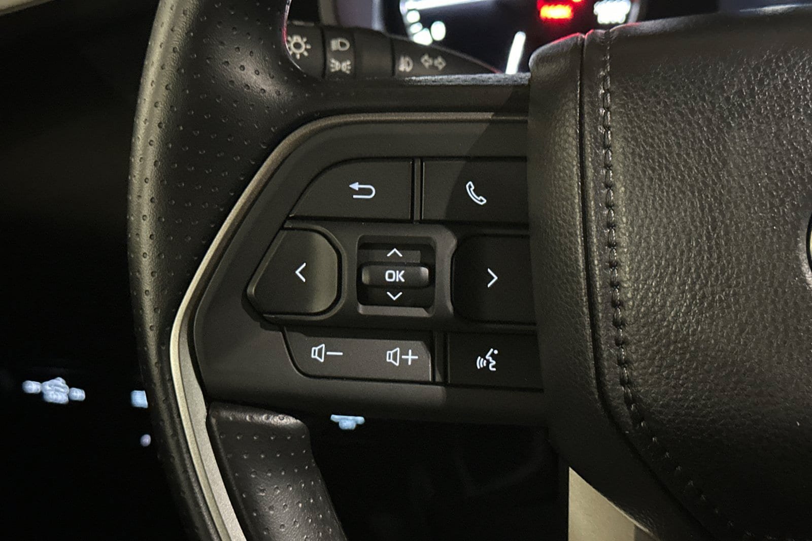 New 2026 Toyota Tundra SR5 w/ SR5 Convenience Package RWD image 26