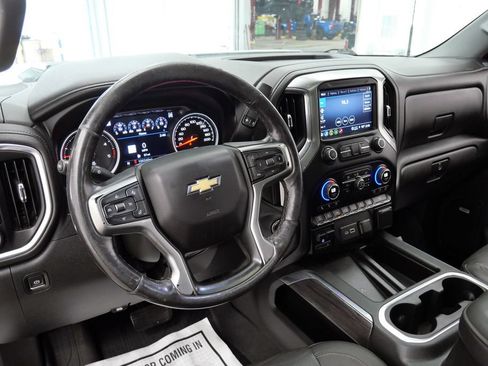 Used 2021 Chevrolet Silverado 2500 LTZ w/ LTZ Premium Package AWD/4WD image 12