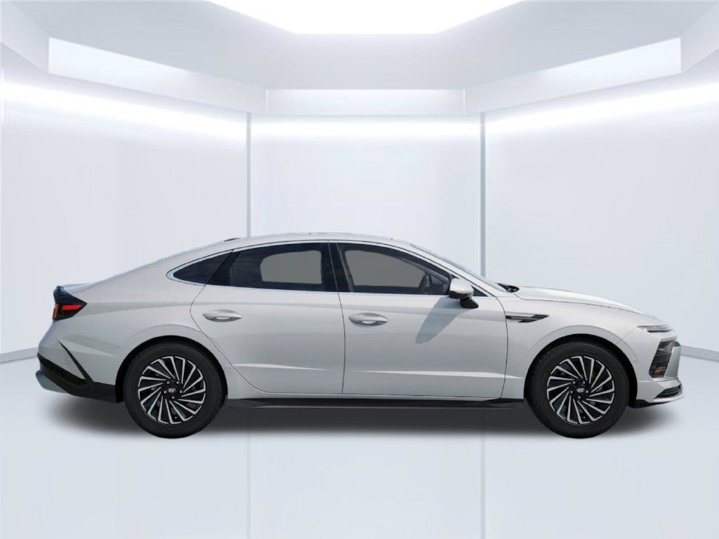 New 2026 Hyundai Sonata Limited FWD image 7