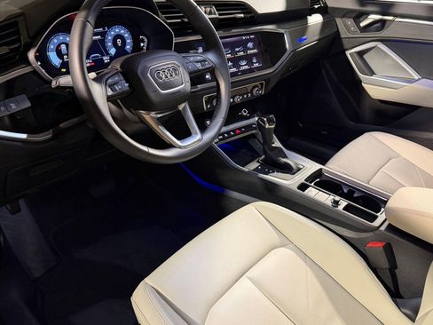 Certified 2025 Audi Q3 2.0T Premium Plus w/ Premium Plus Package image 4