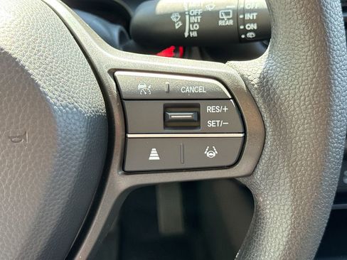 New 2026 Honda HR-V LX image 27