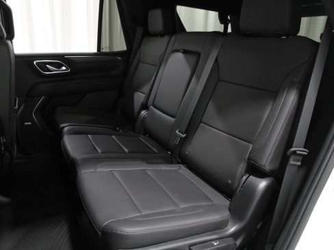 Certified 2023 Chevrolet Tahoe Z71 w/ Luxury Package image 20