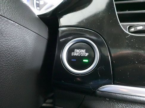 Used 2019 Buick Encore Essence w/ Experience Buick Package FWD image 19