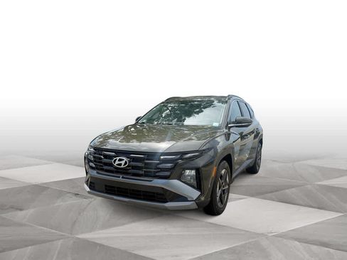 Used 2025 Hyundai Tucson SEL FWD image 4