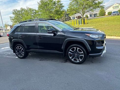 Used 2019 Toyota RAV4 Adventure AWD/4WD image 4