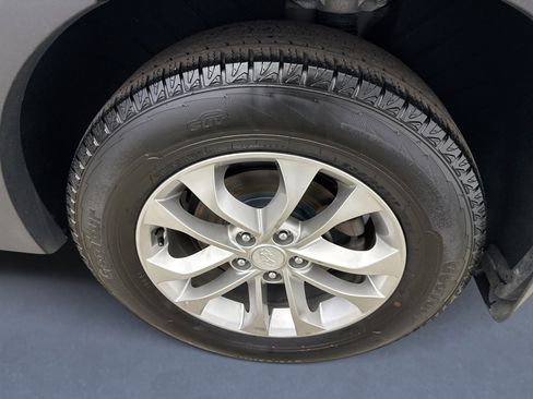 Used 2020 Hyundai Santa Fe SE image 20