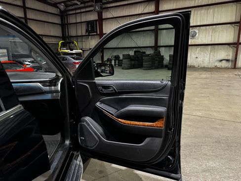 Used 2016 Chevrolet Tahoe LTZ image 22