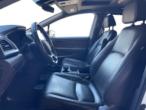 Used 2018 Honda Odyssey EX-L image 9