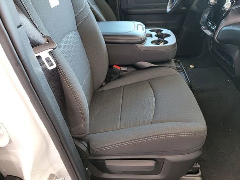 New 2026 RAM 2500 Tradesman AWD/4WD image 14