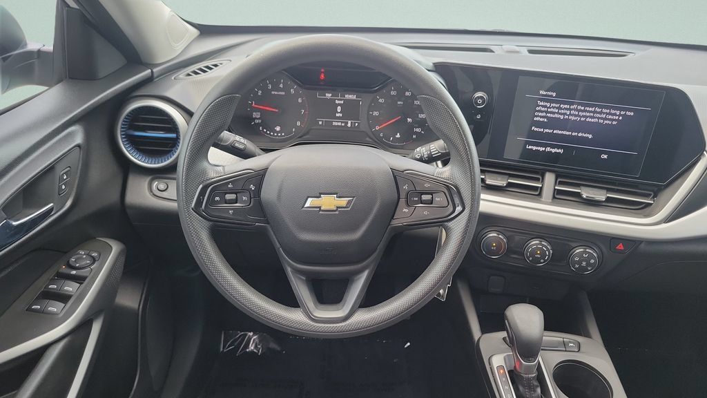 Used 2024 Chevrolet Trax LS FWD image 12