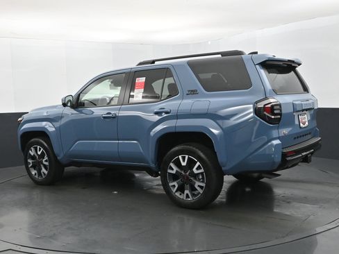 Used 2025 Toyota 4Runner TRD Sport Premium AWD/4WD image 3