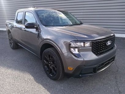 New 2025 Ford Maverick XLT w/ XLT Luxury Package